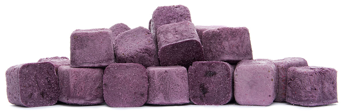 Lyofilizované coco smoothie kostky borůvka - z boku